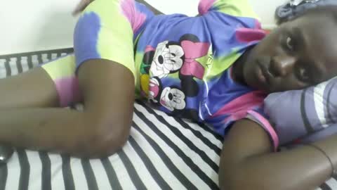 Snapshot of newrockgal chatting on 01/24/25, 08:02 ryena and pam online show from 01/24/25, 08:02