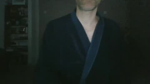 Snapshot of newsteven1 chatting on 12/10/24, 09:12 steven online show from 12/10/24, 09:12