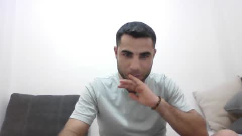 Snapshot of newworld0 chatting on 12/09/24, 09:16 newworld0 online show from 12/09/24, 09:16