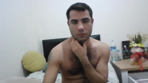 Snapshot of newworld0 chatting on 12/31/24, 06:02 newworld0 online show from 12/31/24, 06:02