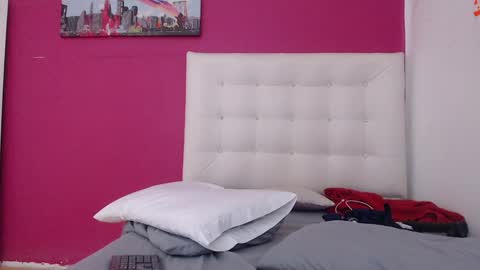 nextdoor_fantasy online show from 12/19/24, 06:34