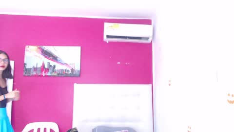 nextdoor_fantasy online show from 12/23/24, 03:07