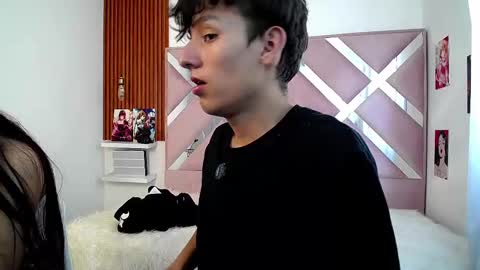 Snapshot of nexuss__ chatting on 09/19/25, 09:04 Nexus online show from 09/19/25, 09:04