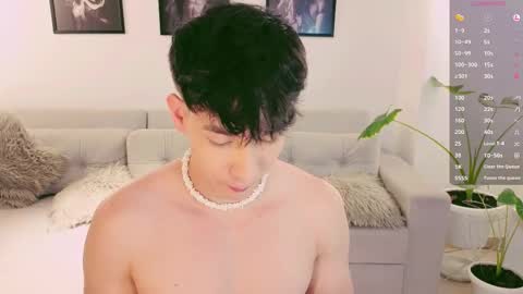   online show from 10/15/25, 10:54