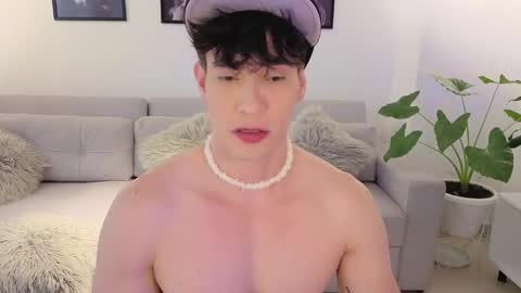 Snapshot of neythan__blaze chatting on 04/15/26, 09:26 online show from 04/15/26, 09:26