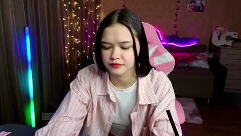 Nezoro online show from 10/28/25, 09:02