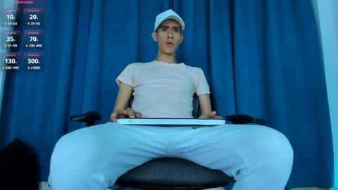 Snapshot of nezonx chatting on 04/19/26, 11:07 Alex online show from 04/19/26, 11:07