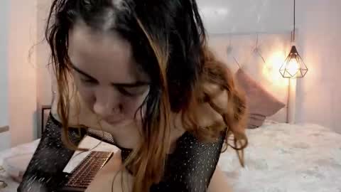 Milena online show from 10/09/25, 01:31