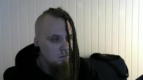 Snapshot of nezvers chatting on 01/10/25, 08:04 YouPick online show from 01/10/25, 08:04