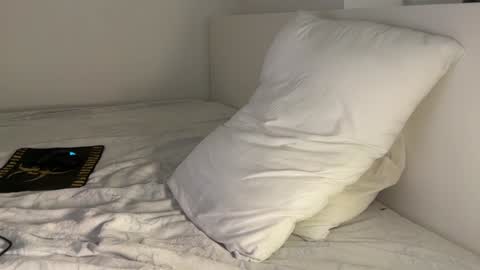 Adrian Von Ziegler online show from 12/25/24, 01:30