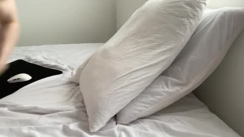 Adrian Von Ziegler online show from 09/19/25, 06:59