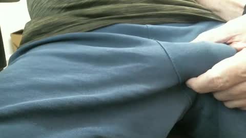 Snapshot of ngurth chatting on 09/08/25, 08:41 ngurth online show from 09/08/25, 08:41