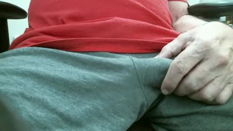 Snapshot of ngurth chatting on 09/13/25, 04:40 ngurth online show from 09/13/25, 04:40