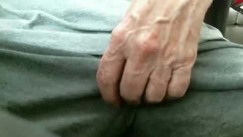 Snapshot of ngurth chatting on 03/10/26, 04:06 ngurth online show from 03/10/26, 04:06