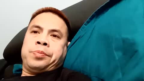 nguyen7788789 online show from 12/01/25, 10:48