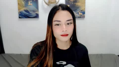 Snapshot of nhicolehollywood chatting on 11/22/25, 01:04 hottie nicole online show from 11/22/25, 01:04