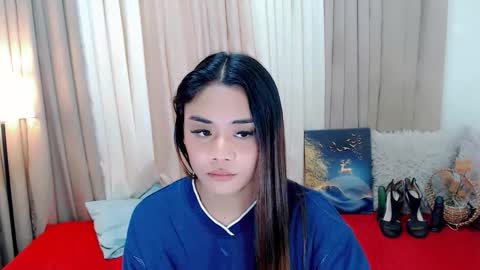 Snapshot of nhics_and_hades chatting on 12/16/25, 12:15 nhics and hades online show from 12/16/25, 12:15