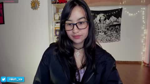 Snapshot of nia_blaze chatting on 12/16/25, 07:52 Nia online show from 12/16/25, 07:52