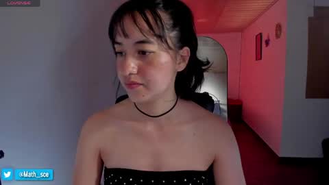 Snapshot of nia_blaze chatting on 04/01/26, 08:28 Nia online show from 04/01/26, 08:28