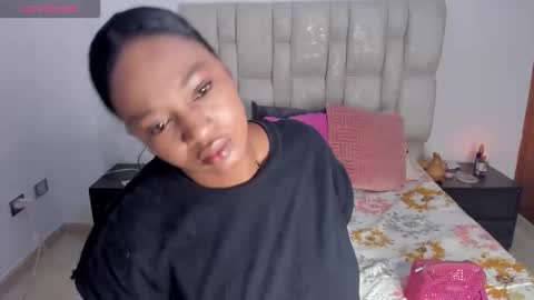 Snapshot of nia_brown_ chatting on 04/09/26, 09:26 nia brown online show from 04/09/26, 09:26