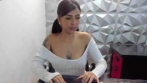 Snapshot of nia_malkova chatting on 06/10/26, 09:08 Nia Malkova online show from 06/10/26, 09:08