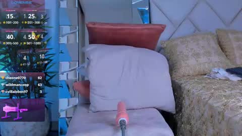 Snapshot of niabennet chatting on 03/12/25, 03:13 Nia online show from 03/12/25, 03:13