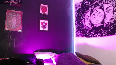  niakat  online show from 09/18/25, 08:44