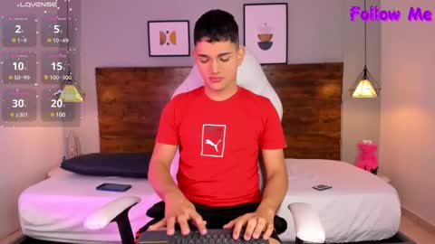 Niall  online show from 02/11/25, 01:20