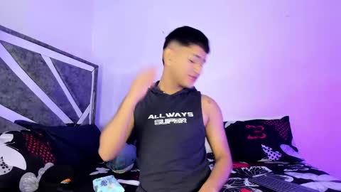 Niall  online show from 03/12/25, 12:04