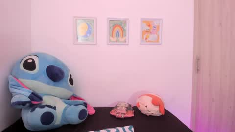 Snapshot of nianoretti chatting on 04/01/26, 04:04 Nia online show from 04/01/26, 04:04