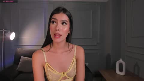 Call me Nia  online show from 03/07/25, 01:20