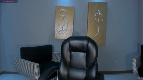 Snapshot of niasalvatore chatting on 02/24/26, 02:20 Call me Nia online show from 02/24/26, 02:20