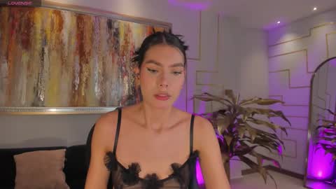 Snapshot of niasalvatore chatting on 02/26/26, 03:38 Call me Nia online show from 02/26/26, 03:38