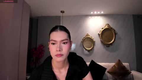 Snapshot of niasalvatore chatting on 03/17/26, 02:49 Call me Nia online show from 03/17/26, 02:49