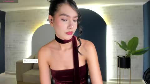Call me Nia  online show from 04/28/26, 07:19
