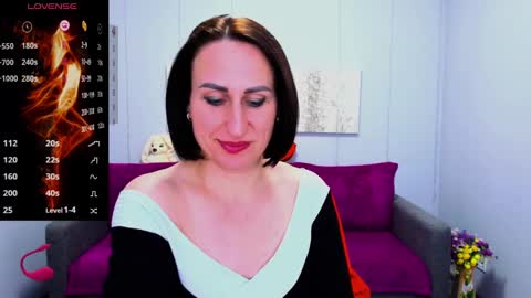 Snapshot of niasmithh chatting on 02/19/25, 06:21 niasmithh online show from 02/19/25, 06:21