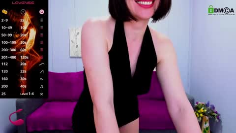 Snapshot of niasmithh chatting on 02/26/25, 01:19 niasmithh online show from 02/26/25, 01:19