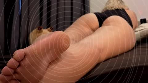 Snapshot of niatonoori chatting on 03/15/26, 10:49 Kim online show from 03/15/26, 10:49