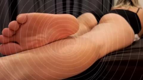 Snapshot of niatonoori chatting on 03/23/26, 05:06 Kim online show from 03/23/26, 05:06