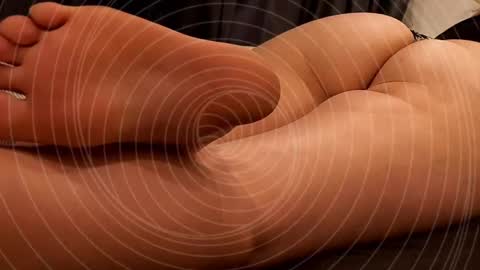 Snapshot of niatonoori chatting on 04/14/26, 01:55 Kim online show from 04/14/26, 01:55