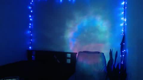 NiaVelvett online show from 10/24/25, 02:08