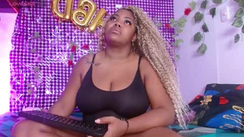 Niawk online show from 09/25/25, 01:37