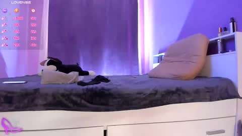 Nica online show from 11/21/25, 09:30