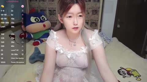 Snapshot of nice_belle chatting on 03/08/26, 10:46 Belle online show from 03/08/26, 10:46