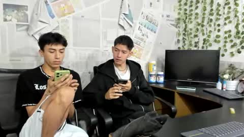 nice_boys11 online show from 06/23/26, 01:31