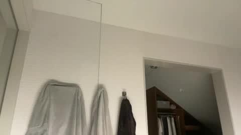 Snapshot of nice_gentle_naughty chatting on 02/21/25, 03:56 Nice Gentle Naughty online show from 02/21/25, 03:56