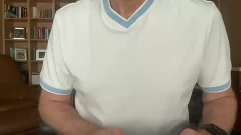 Snapshot of nice_gentle_naughty chatting on 02/22/25, 05:35 Nice Gentle Naughty online show from 02/22/25, 05:35