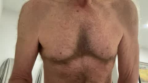 Snapshot of nice_gentle_naughty chatting on 04/21/26, 02:51 Nice Gentle Naughty online show from 04/21/26, 02:51