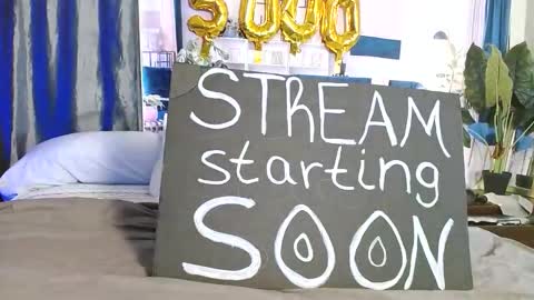 NICE AND SAVVY online show from 10/12/25, 04:22