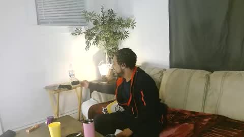 NICE AND SAVVY online show from 12/21/25, 05:36